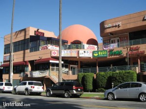 derby_plaza2007